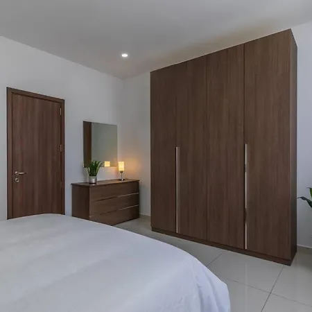 Sf Homes - Flat 3 A New, Modern & Spacious 2 Minutes Walk From The Centre